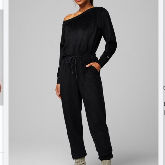 NWOT, Fabletics Cozy Cord Off Shoulder Onesie, Size Medium - Picture 1 of 8